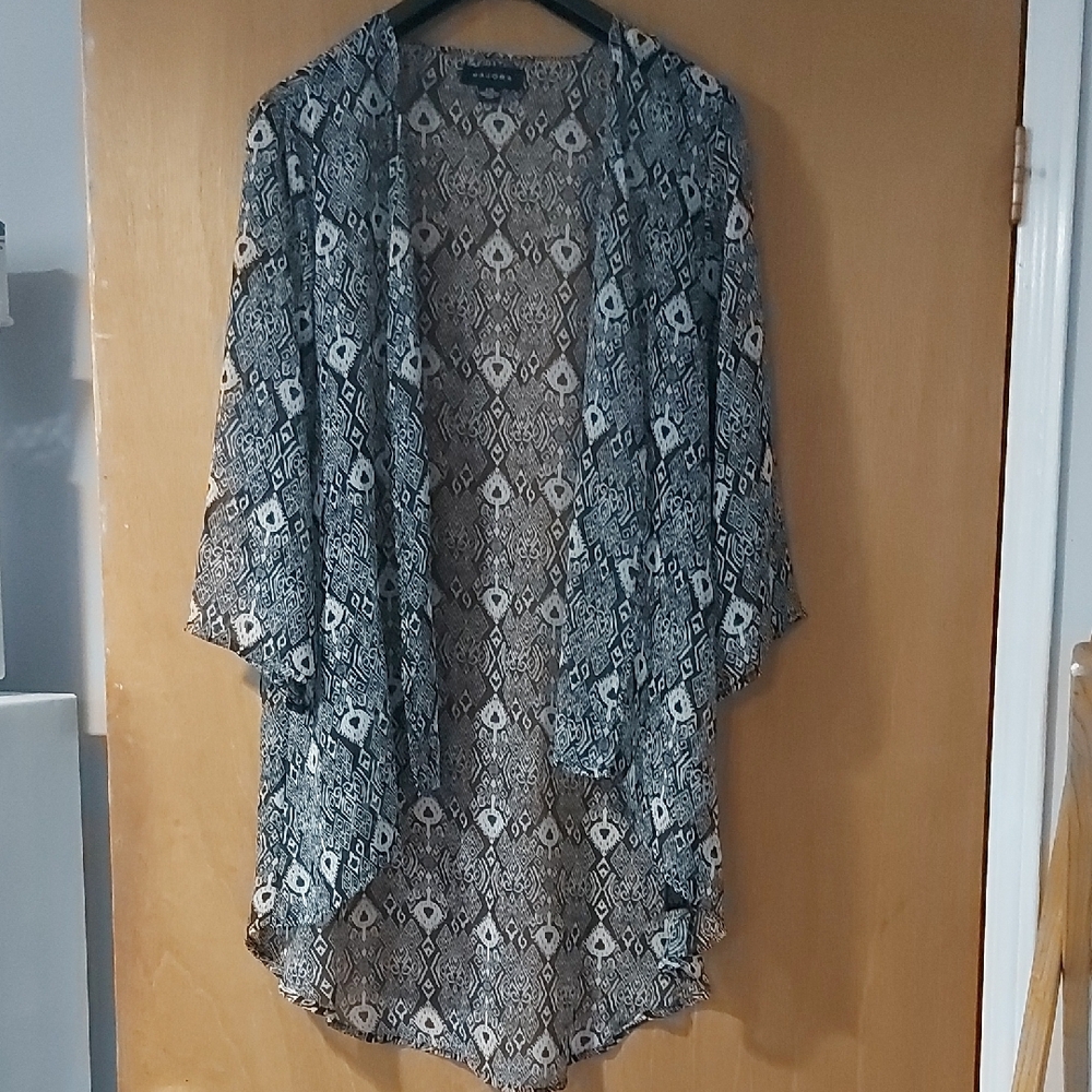 NWT Majora Black & White Patterned Women's Top Size L